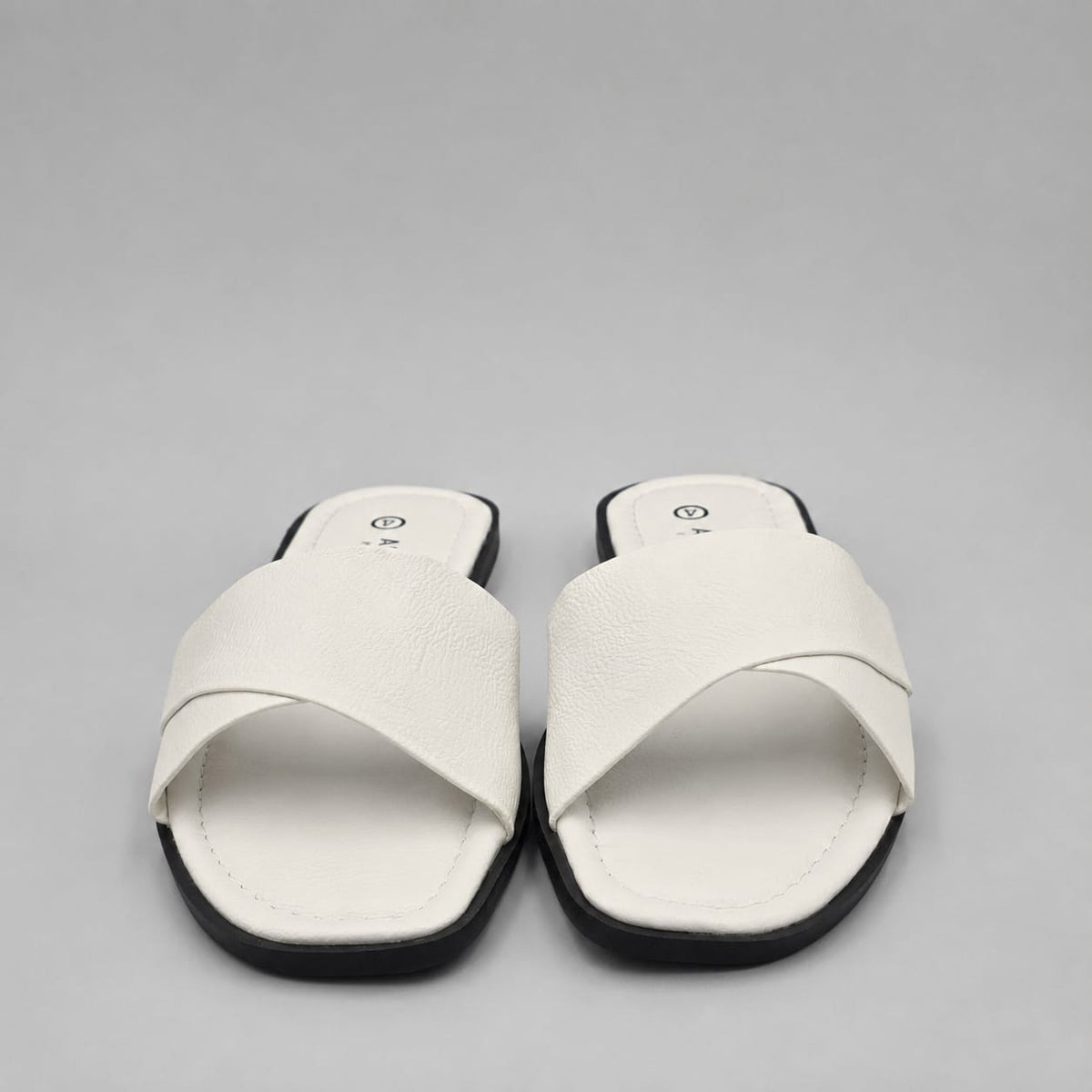 Envelope sandal Synthetic