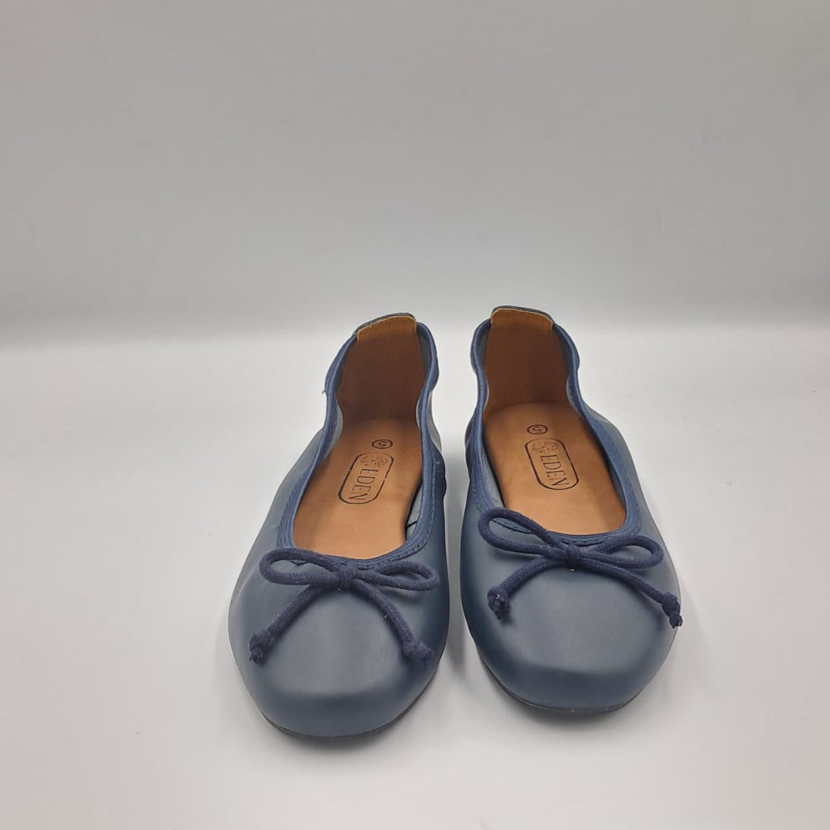 Elasticated Bow Pump - Leather