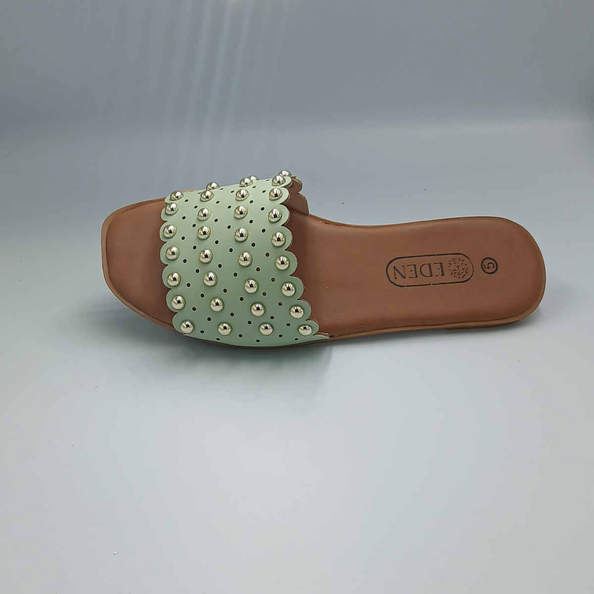 Aurelia Stud Slide