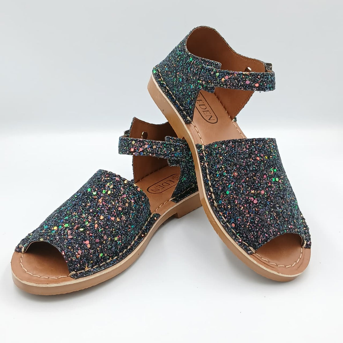 Numera Peep Toe