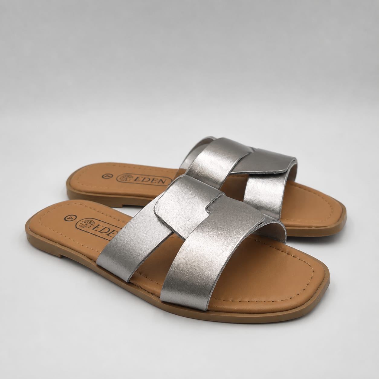 Crossover Sandal -Leather